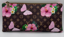 Load image into Gallery viewer, Zipper Pen Pouch Flower Monogram
